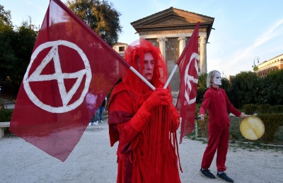 މިއީ ތިމާވެށީގެ ވަރަށް ނާޒުކު ހިނދުކޮޅެއް: ބޮރިސް