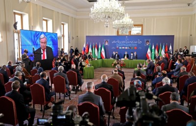 އަފްގާނުގެ ކުރިމަގާ ގުޅޭ މަހާސިންތާއެއް އީރާނުގައި