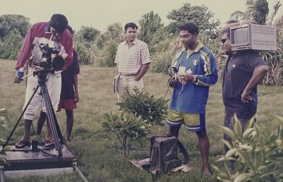 ތުއްޓޭގެ ކެމެރާގެ ފަހަތުގައި ފޮރުވިފައިވީ ފަސް ތަރީގެ ވާހަކަތައް