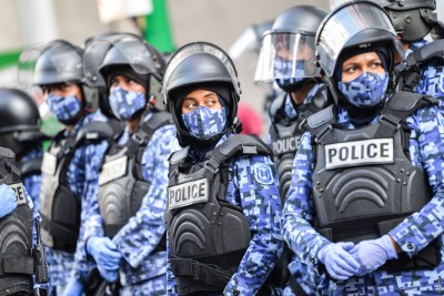 ޑްރަގް ކަމެއް، ބޭކިން ޕައުޑާ ކަމެއް ސާފު ނުވުމުން ތުހުމަތުވާ މީހާ ދޫކޮށްލައިފި
