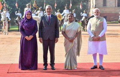 ރައީސް މުއިއްޒު އަށް އިންޑިއާއިން ރަތްދޫލައިގެ މަރުހަބާއެއް