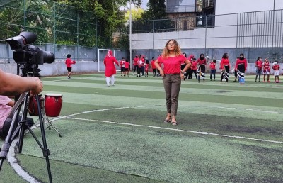 ލަންކާގައި އުޅޭ ދިވެހިން ތިބީ ގަދަ ފޯރީގައި!