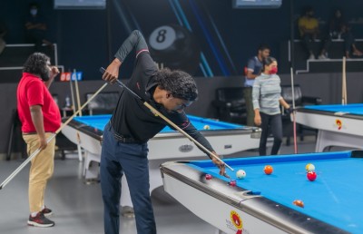 ބިލިއާޑް 9 ބޯލް ޗެމްޕިއަންޝިޕް މިރޭ ފަށަނީ