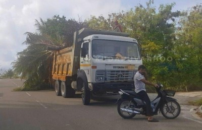 ގަވާއިދާ ހިލާފަށް ކުޑަހުވަދޫން ރުއްތަކެއް ބޭރުކުރަނިކޮށް ހުއްޓުވުން؛ ތުހުމަތު ކައުންސިލްގެ ރައީސަށް