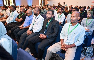 ޓޫރިޒަމުން ރާއްޖެއަށް އާމްދަނީ ހޯދެން އޮތް މިންވަރަށް ނުހޯދޭ: އެމްއައިބީގެ ސީއީއޯ