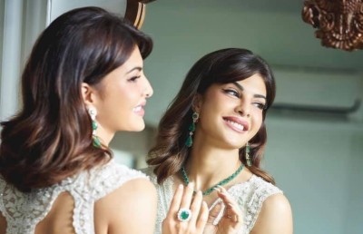 ޖެކްލީން "މަނިކެ މަގޭ ހިތޭ" އަށް ނަށާ ވީޑިއޯއެއް