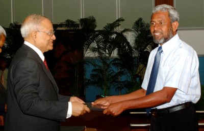 ކުޅިވަރުގައި ދޮނާގެ ނަން އޮތީ ރަނުން