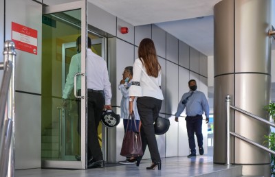 ސިވިލް ސާވަންޓުންނަށް ހެދުނު ގޮތެއް ނޭނގެ!