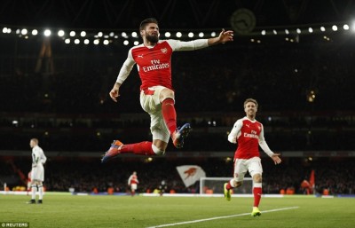 ޕްރިމިއާ ލީގު ފެށެނީ: ފުރަތަމަ މެޗު މީޑިއާނެޓުން ހިލޭ ބަލާލެވޭނެ