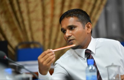 އައްޑޫގެ ރިސޯޓްތަކާ މެދު ނެގޯޝިއޭޓް ކުރަން ތިބެވޭކަށް ނެތް: އިލްޔާސް