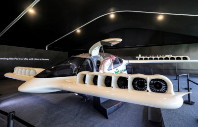 މައްކާއަށް ދަތުރުކުރަން އިލެކްޓްރިކް ޖެޓް ހޯދަނީ