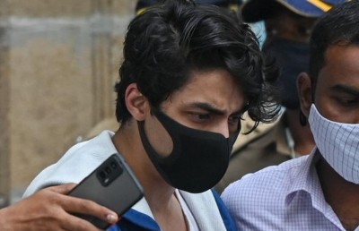 ޝާހްރުކްގެ ދަރިފުޅު ފްރޭމްކުރީ ކަމަށް ހެކިބަސް ދިން މީހަކު ބުނެފި