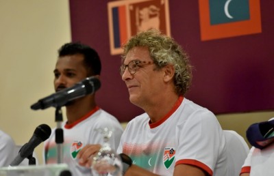 ޔޫރަޕާއި ދެކުނު އޭޝިއާގެ ފުޓްބޯޅާގައި މާބޮޑު ތަފާތެއް ނެތް: މޮރިއޭރޯ