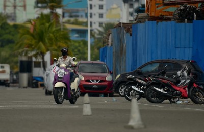 ވެހިކަލް ދުއްވުމުގެ މުސްކުޅި ގަވާއިދު ޕާކު ނުކޮށް ހައްލެއް ނެތް