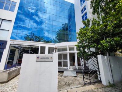 އައިމިންދައްތަ ވަޒީފާއަށް ނެރެ މުސާރަ ދޭން އަންގައިފި