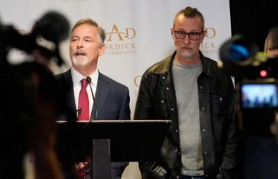 ފިލްމު ސެޓްގައި ހިނގި މަރާ ގުޅިގެން "ރަސްޓް" ގެ ޓީމަށް ކްރޫ މެމްބަރަކު ދައުވާކޮށްފި