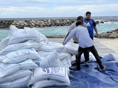 އެސްޓީއޯ އާއި ސިޔާމް ވޯލްޑްގެ އެހީގައި ލަންދޫ ރައްޔިތުންނަށް ކާޑު ފޯރުކޮށްދެނީ