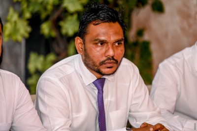 ރައީސްގެ ބޮލުގައި ޒިނޭގެ ތުހުމަތު އެޅުވި މައްސަލަ ފުލުހުންނަށް ހުށަހަޅަން ޕީޖީން ލަފާދީފި