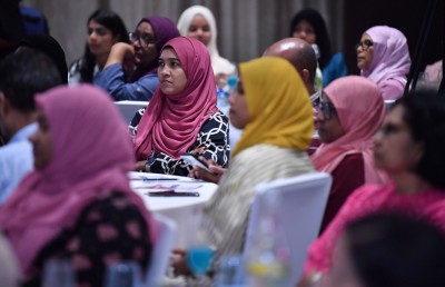 ފަސްނުޖެހި، އުރަމަތީ ކެންސަރުގެ ވާހަކަ ދައްކަން ފަސްޓް ލޭޑީ އެދިވަޑައިގެންފި