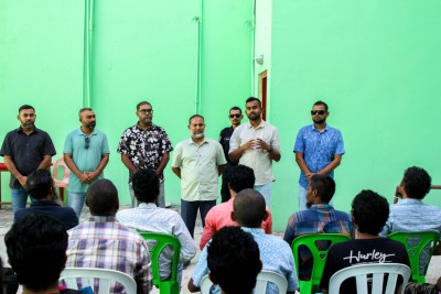 ޑްރަގް ރިހެބިލިޓޭޝަން ޕްރޮގްރާމް ފުރިހަމަކުރި މީހުން އަނބުރާ މުޖުތަމައަށް