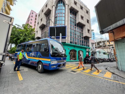 ބަހަށް އުނދަގޫވާގޮތަށް ޕާކް ކުރާ އުޅަނދުތައް ނަގާނެ ކަމުގެ އިންޒާރު ފުލުހުން ދީފި