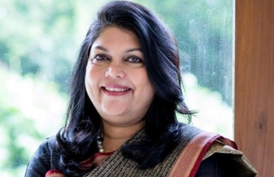 ފަލްގުނީ؛ އިންޑިއާގެ އާ އަންހެން ބިލިއަނަރު