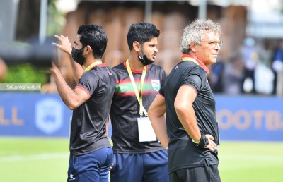 ބައެއްގެ ބޮލުގައި ކަންކަން އަޅުވައިގެން މިކަމެއް ހައްލެއް ނުވާނެ: ކޯޗް