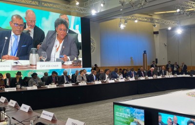 ކުދި ގައުމުތަކުގެ ދަރަނި ކުޑަކޮށް، މާލީ އެހީތެރިކަން އަވަސްކޮށްދިނުމަށް ގޮވާލައިފި