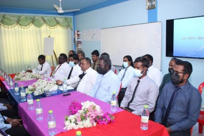 42 ރަށު ކައުންސިލަށް ސެކްޓްރީ ޖެނެރަލުން ހޯދުމަށް އިއުލާންކޮށްފި