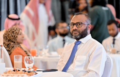 މިނިސްޓަރު ޝަހީމަށް މަރުގެ އިންޒާރުދިން މައްސަލައެއް ބަލަނީ