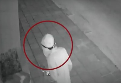 ހިތަދޫ ފިހާރައެއްގައި ހުޅުޖެހި މީހަކު ފުލުހުން ހޯދަނީ