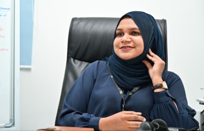 ވެމްކޯގައި އައްޒަ ސާފުކޮށްދިނީ މުޅިން އެހެން މަންޒަރެއް