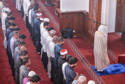 ތިމާގެ އަމިއްލަ ނަފުސަށް ހެޔޮއެދޭ މީހާ ހެޔޮ އަމަލު ކުރުމުގައި ފަސްޖެހިގެން ނުވާނެ