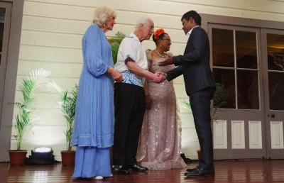 ރާއްޖެ ވަޑައިގަތުމަށް ރަސްގެފާނު ޗާލްސްއަށް ދައުވަތު ދެއްވައިފި