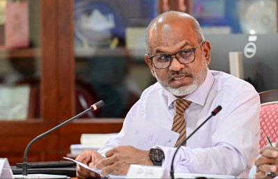 ބައެއް ކުންފުނިތަކާ ހެދި ދައުލަތް ހަފުސްވަނީ، އަވަސް ހައްލެއް ބޭނުންވޭ!