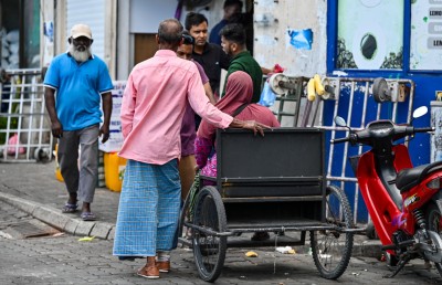 އުފާވެރި ފޮޓޯގަނޑެއް، އެކަމަކު ހާލު ކިހިނެއް؟