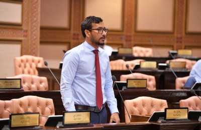 އެއް އަހަރު ދުވަހުގެ މުއްދަތަށް މުސާރައިން 10 ޕަސެންޓް އުނިކުރަން ފަލާހު ނިންމަވައިފި