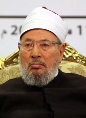 ޑރ. ޔޫސުފުލްޤަރުޟާވީގެ މައްޗަށް ރާއްޖޭގައި ޣައިބަށް ކަށުނަމާދުކުރަނީ