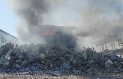 ހުޅުމާލޭގައި ބޭނުންނުކުރާ އެކޮމޮޑޭޝަން ބްލޮކެއްގައި އަލިފާން ރޯވެއްޖެ