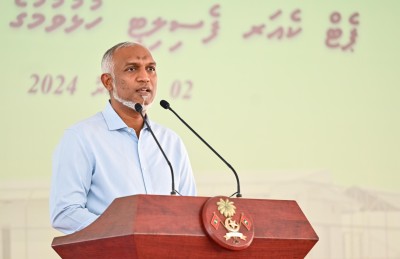 ކައުންސިލްތައް ބާރުވެރިކުރުވަން މިދަނީ އަމަލާއި ބަހާ ދިމާކުރަމުން: ރައީސް