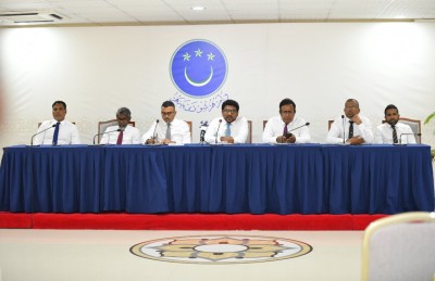 ސަރުކާރުގެ ބިލުތައް ހުރީ ބާރުތައް ޖަމާކޮށް، ހުދުމުހުތާރު ވެރިކަމަކާ ދިމާލަށް: އެމްޑީޕީ