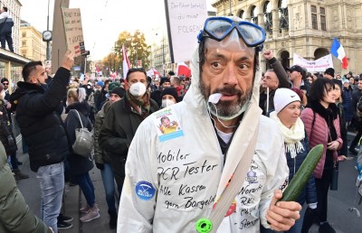 އޮސްޓްރިއާ އަނެއްކާވެސް ފުރަބަންދަކަށް