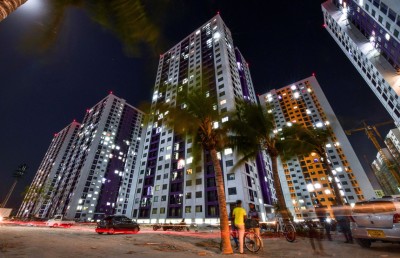 ފްލެޓްތަކުގައި އުޅޭ މީހުންގެ މައުލޫމާތު އެއްކުރަން ހިންގި ސާވޭއަށް ހުރަސް އަޅައި މާރާމާރީ ހިންގަން އުޅެފި