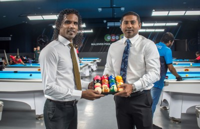 28 ރަށެއްގައި ޤާއިމްކޮށްފައިވާ ޔޫތް އެންޑް ކޮމިއިނިޓީ ސެންޓަރުތަކަށް ބިލިއާޑް ބޯޑު ހަދިޔާކޮށްފި