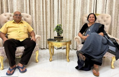 ލޯބިވާ މިންވަރު ހާމަކޮށްދޭން ހަދައި ދިނީ "ތާޖް މަހަލް" އެއް