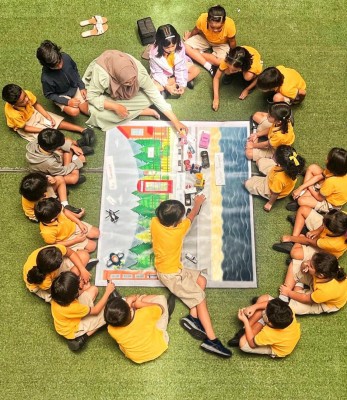 ބިލަބޮންގް އާއި ފިންލެންޑް އިންޓަނޭޝަނަލް ސްކޫލްގެ ގްރޭޑް 1 ގެ އެޑްމިޝަނަށް ހުޅުވާލަނީ