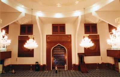 މައުމޫން ލޯބިން ބިނާކުރެއްވި އިސްލާމީ ލޭންޑްމާކަށް 40 އަހަރު