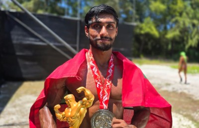 ވޯލްޑް ޗެމްޕިއަންޝިޕުން ޝާހީން އާއި އަޒްނީނަށް ރަން މެޑަލް