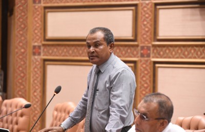 ރާއްޖޭގެ ސަރަހައްދަކީ ކޮބައިކަން ބަޔާންކުރާ މާއްދާ ރައްޔިތުންގެ ރުހުމާނުލާ ބަދަލުނުކުރެވޭ ގޮތް ހަދަންޖެހޭ: އާމިރު