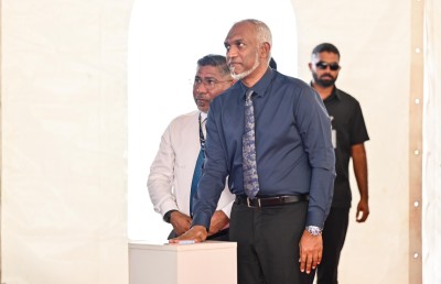 45 މިލިއަން ލީޓަރުގެ ފިއުލް ފާމު ރަސްމީކޮށް ބޭނުންކުރަން ފަށައިފި